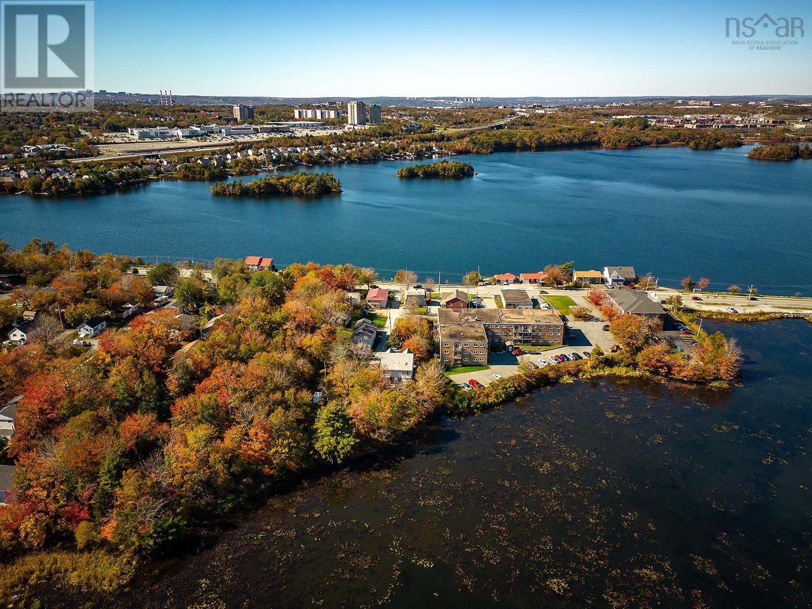 For sale 5 CREELMAN Drive, Dartmouth, Nova Scotia B2X2T3 202325107