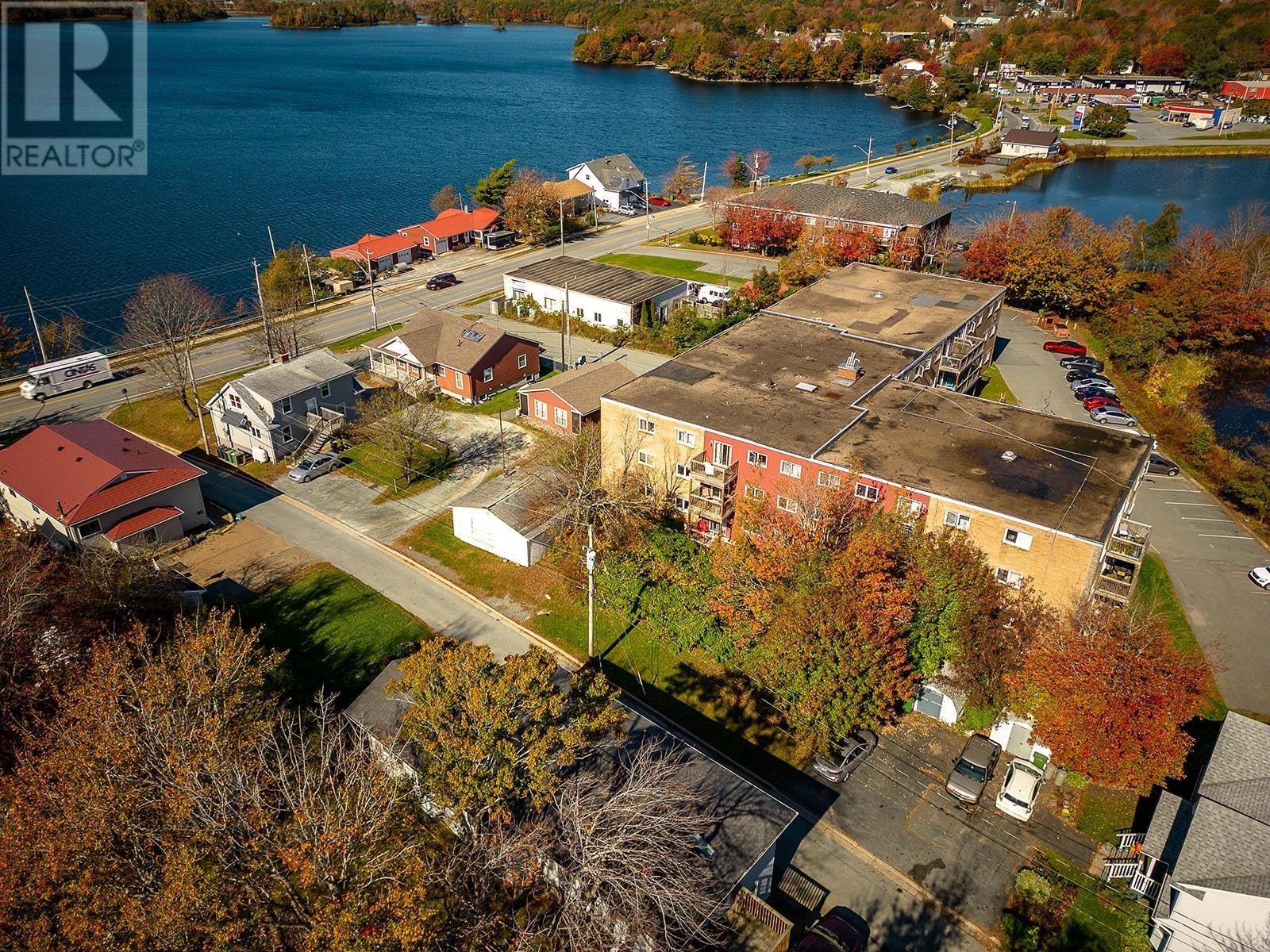 For sale 5 CREELMAN Drive, Dartmouth, Nova Scotia B2X2T3 202325107