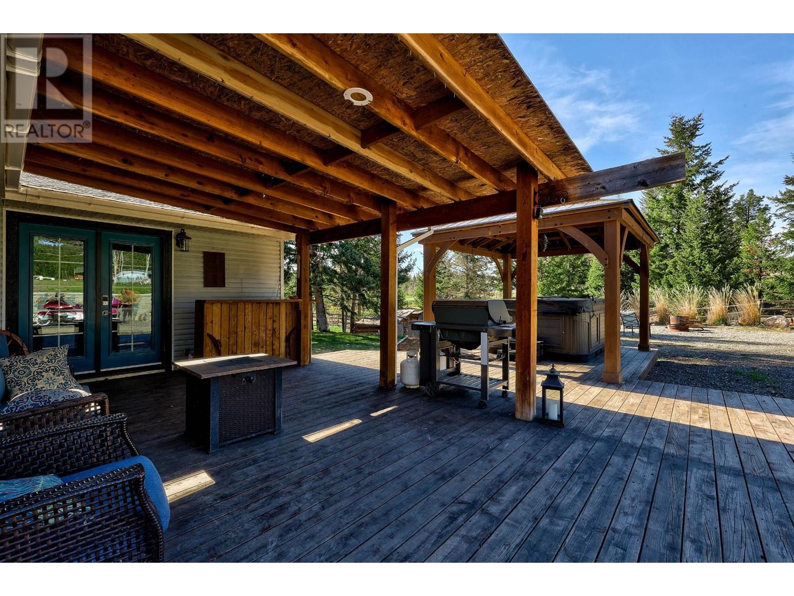 For sale 280 GOWAN DRIVE, Logan Lake, British Columbia V0K1W0 177051