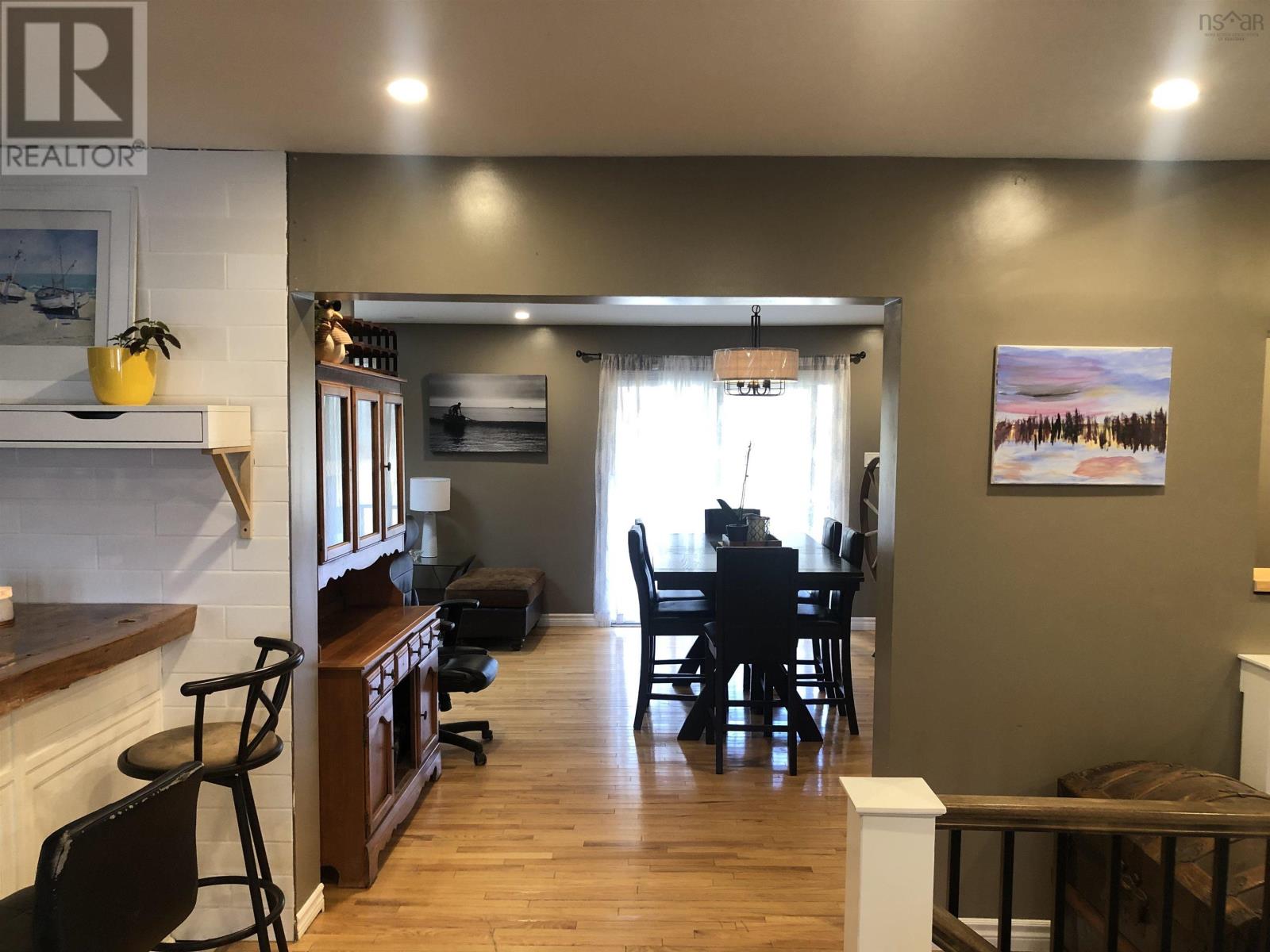 For sale 68 Hillside Drive, Roxville, Nova Scotia B0V1A0 202300356