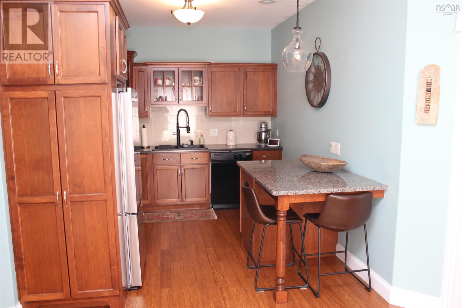 For sale 33 Eagleview Drive, Murray Siding, Nova Scotia B6L3J2 202404856 REALTOR.ca