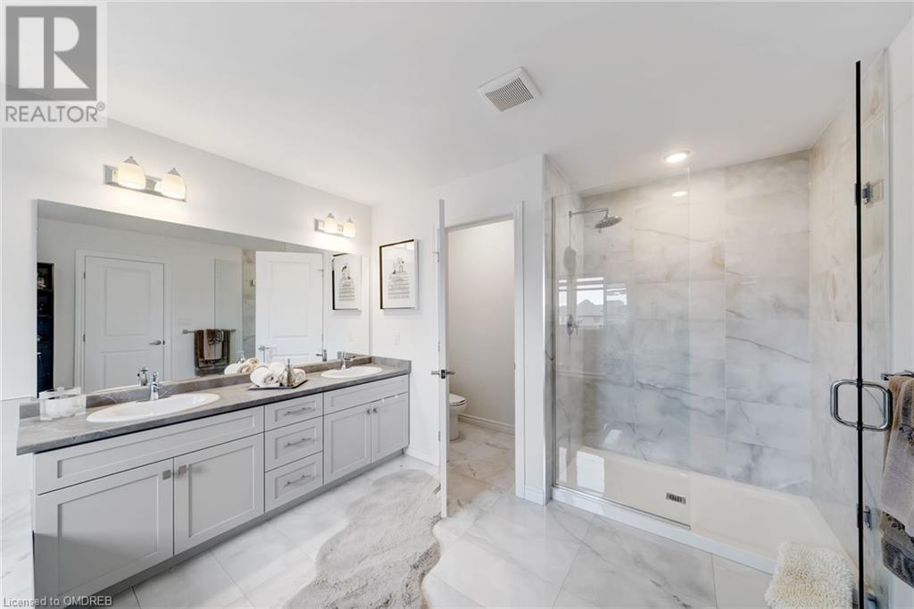 For sale 5115 ROSE AVENUE, Beamsville, Ontario L0R1B8 40565434 REALTOR.ca