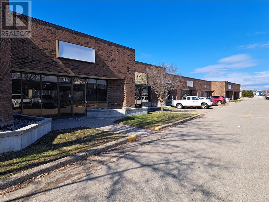 For lease 333 CALIFORNIA AVENUE UNIT14, Brockville, Ontario K6V7N6