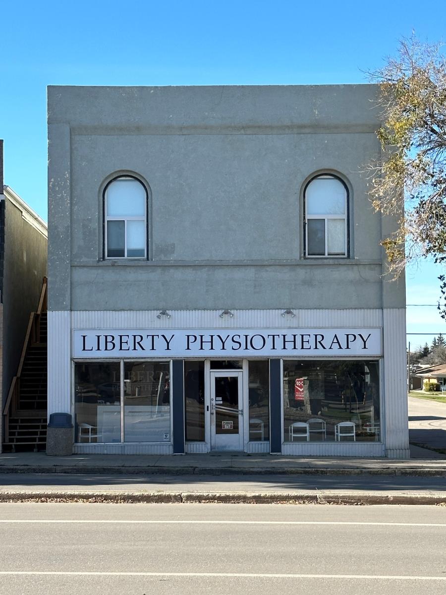 For sale 115 Main St S, Minnedosa, Manitoba R0J1E0