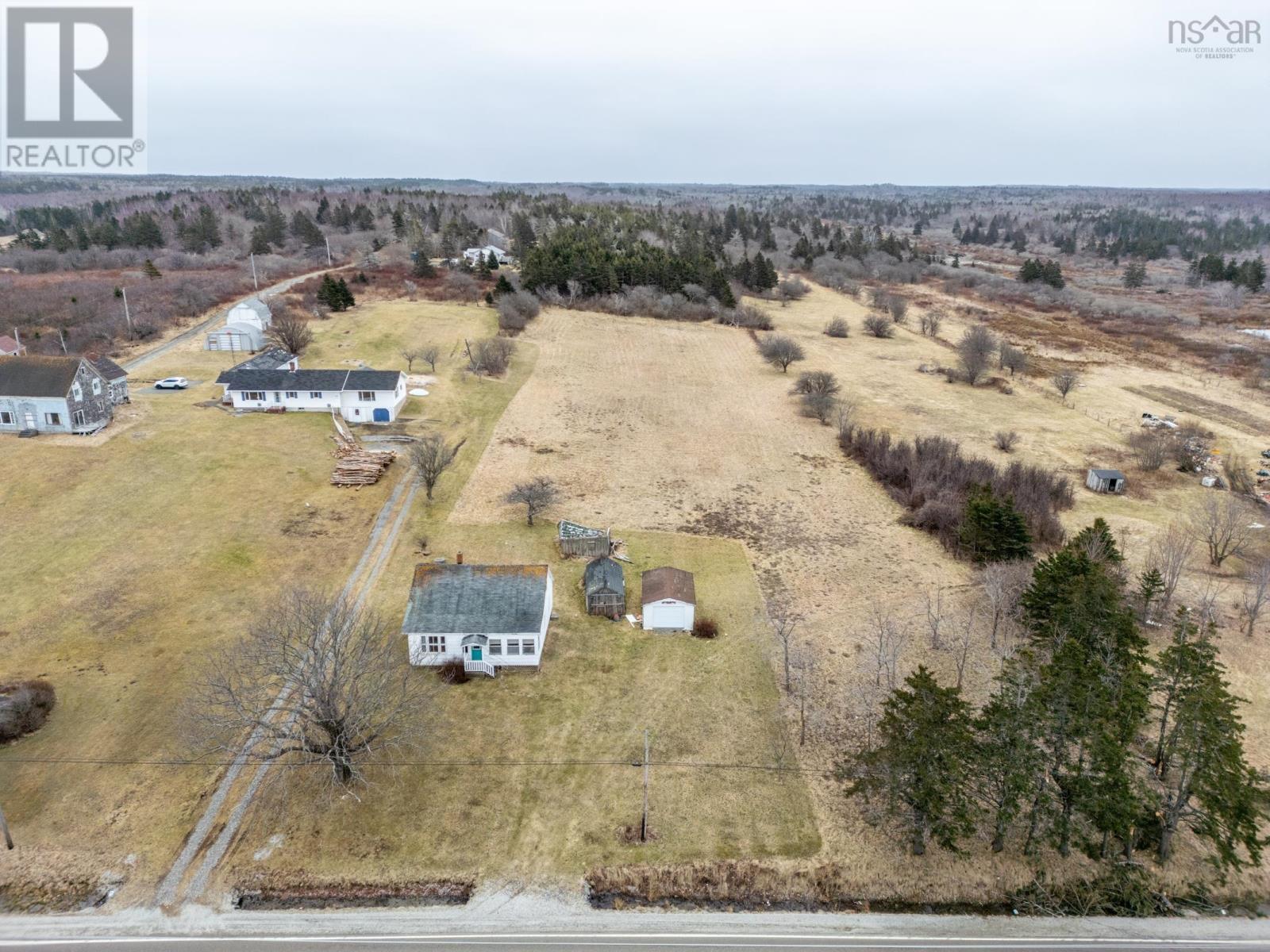 For sale 2448 Highway 1, Grosses Coques, Nova Scotia B0W1M0