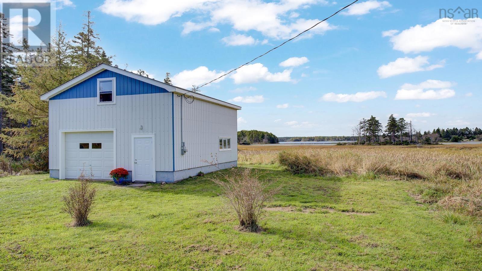 For sale 271 Corkums Island Road, Corkums Island, Nova Scotia B0J2C0