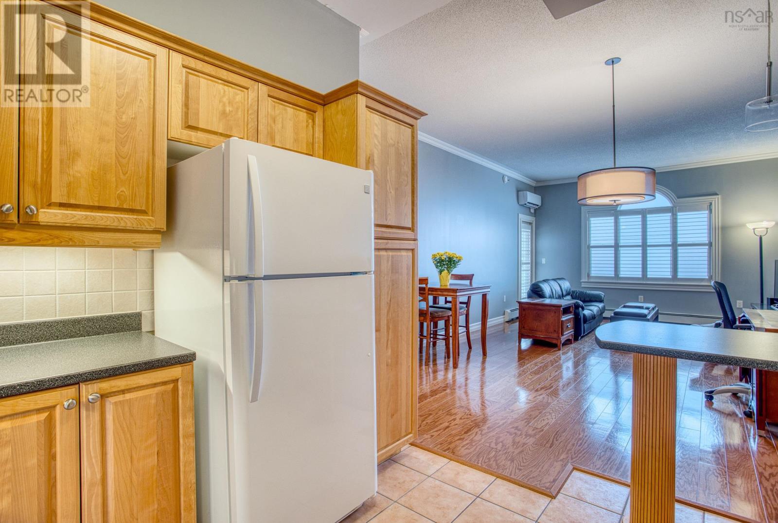 402 767 Parkland Drive, Halifax, Nova Scotia B3S1T1 REALTOR.ca