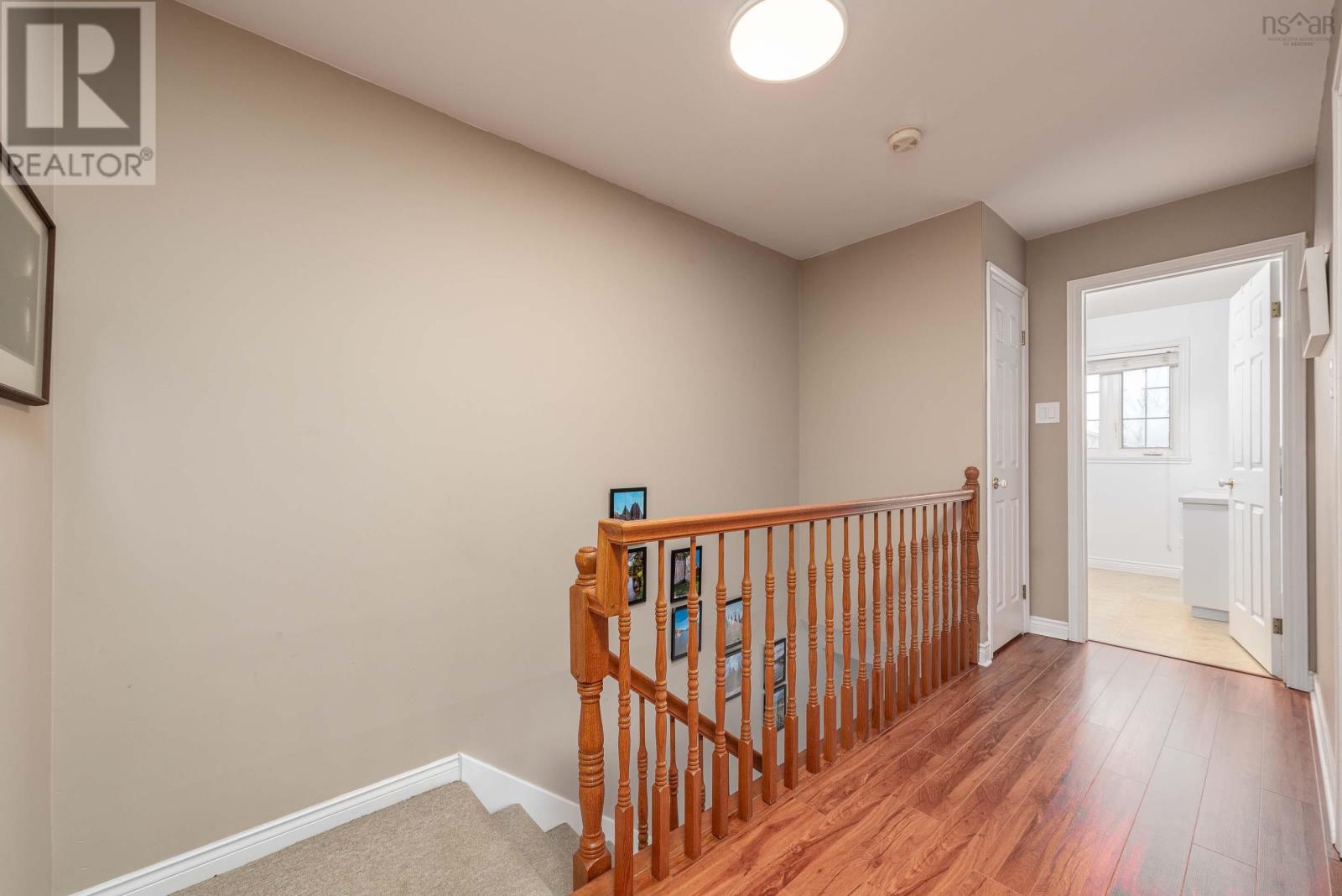 8 Russell Lake Drive, Dartmouth, Nova Scotia B2W6E7 REALTOR.ca