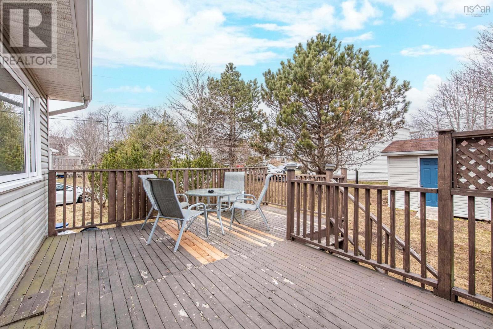 8 Russell Lake Drive, Dartmouth, Nova Scotia B2W6E7 REALTOR.ca