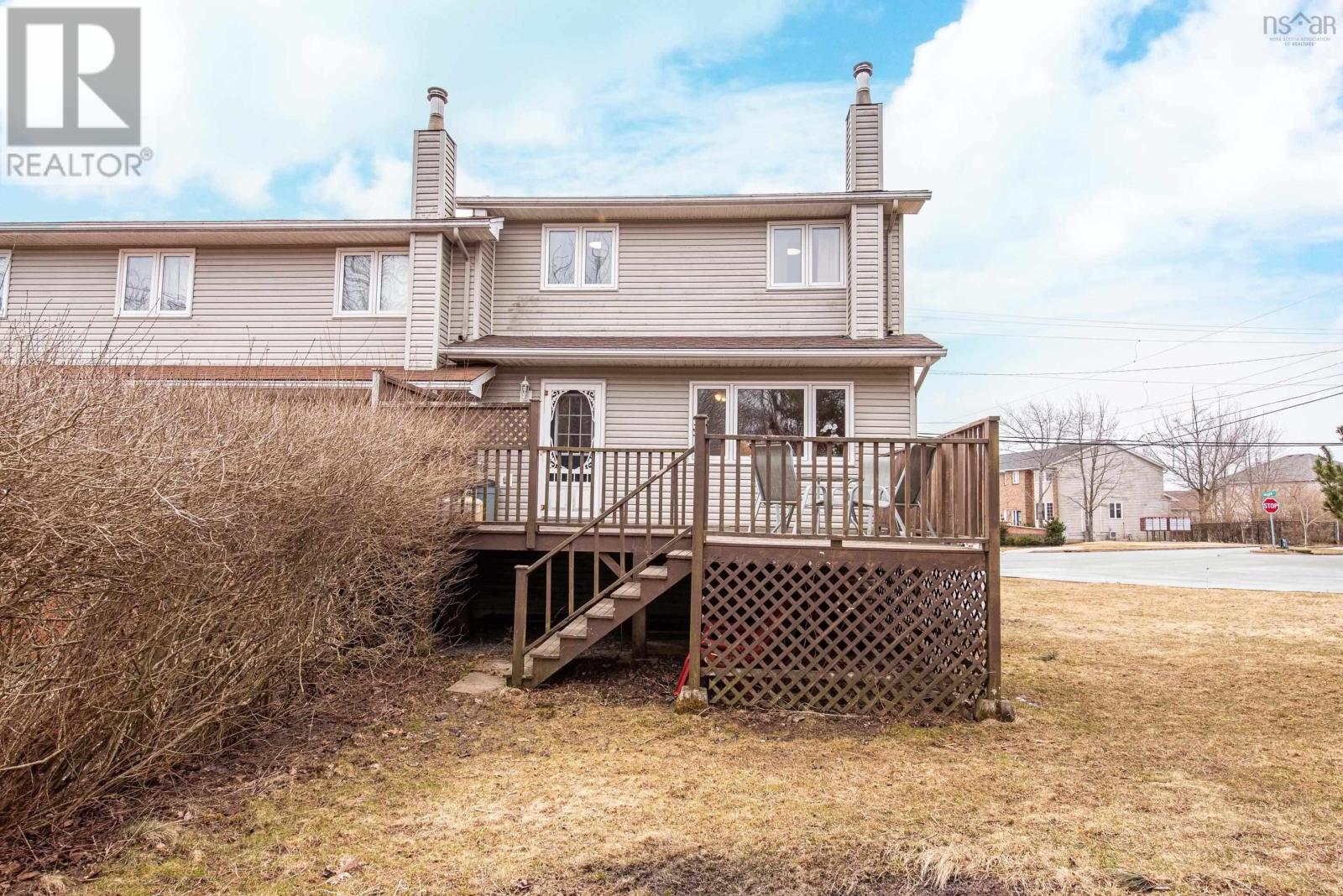 8 Russell Lake Drive, Dartmouth, Nova Scotia B2W6E7 REALTOR.ca