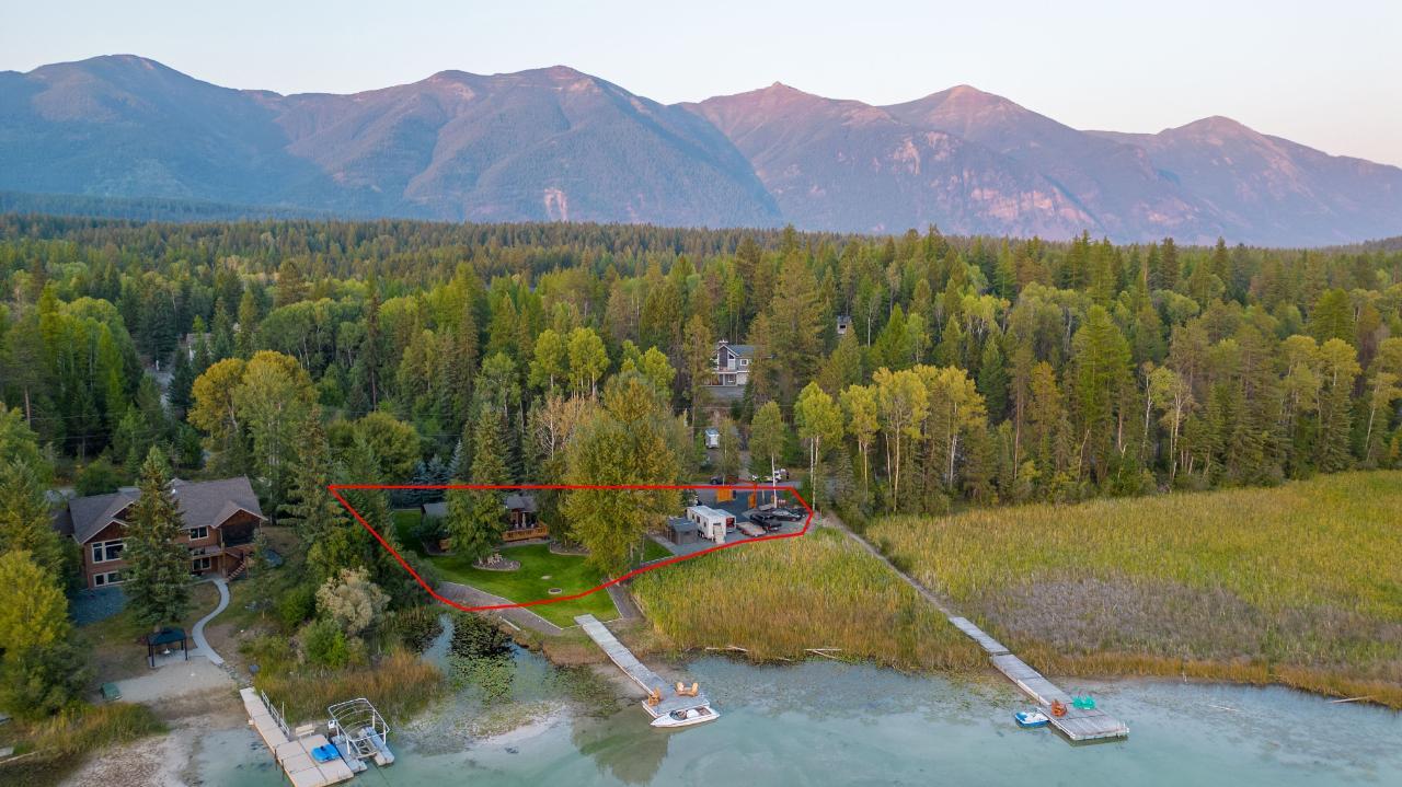 For sale 6291 TIE LAKE SHORE ROAD N, Jaffray, British Columbia V0B1T0