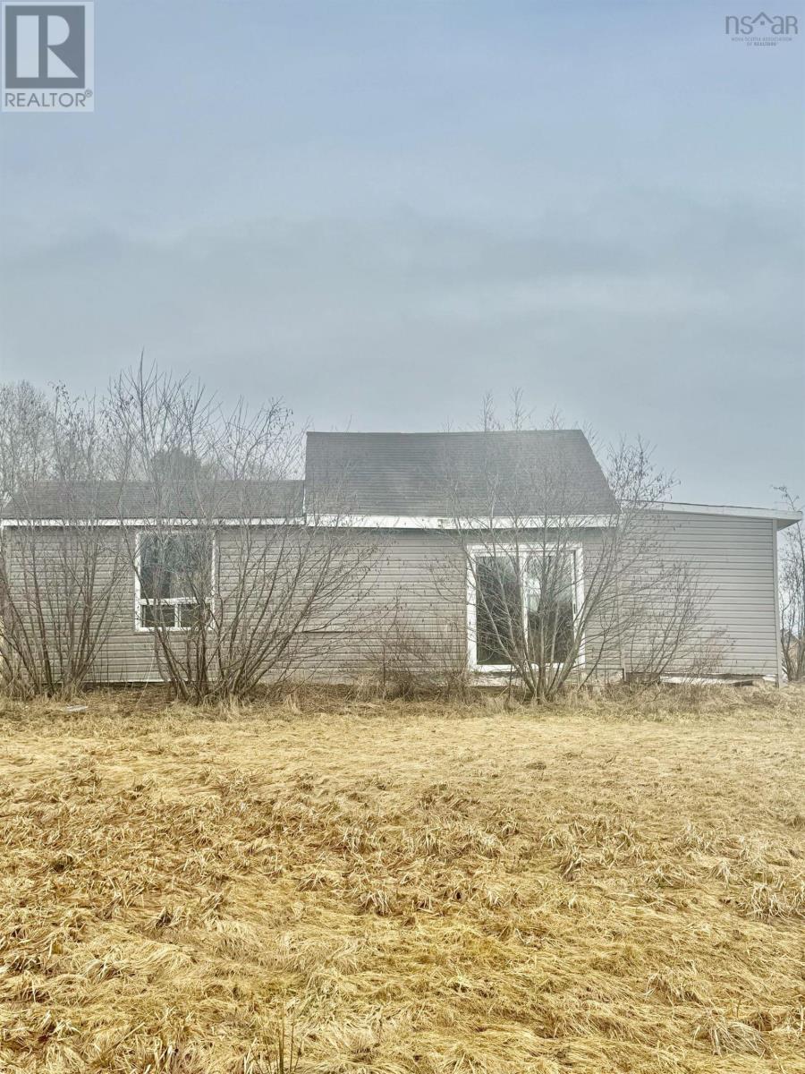 For sale 2395 Road, Hantsport, Nova Scotia B0P1P0