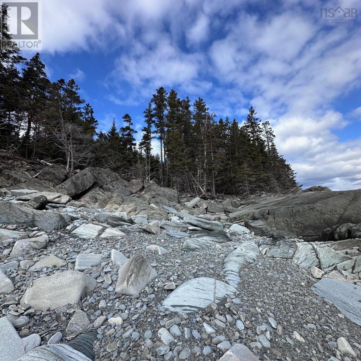 For sale Lot BIG TANCOOK ISLAND Road, Big Tancook Island, Nova Scotia B0J3G0 202405043
