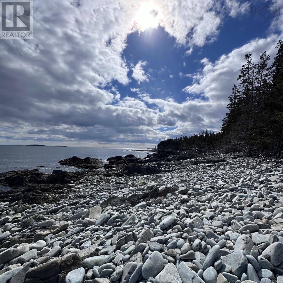 For sale Lot BIG TANCOOK ISLAND Road, Big Tancook Island, Nova Scotia B0J3G0 202405043