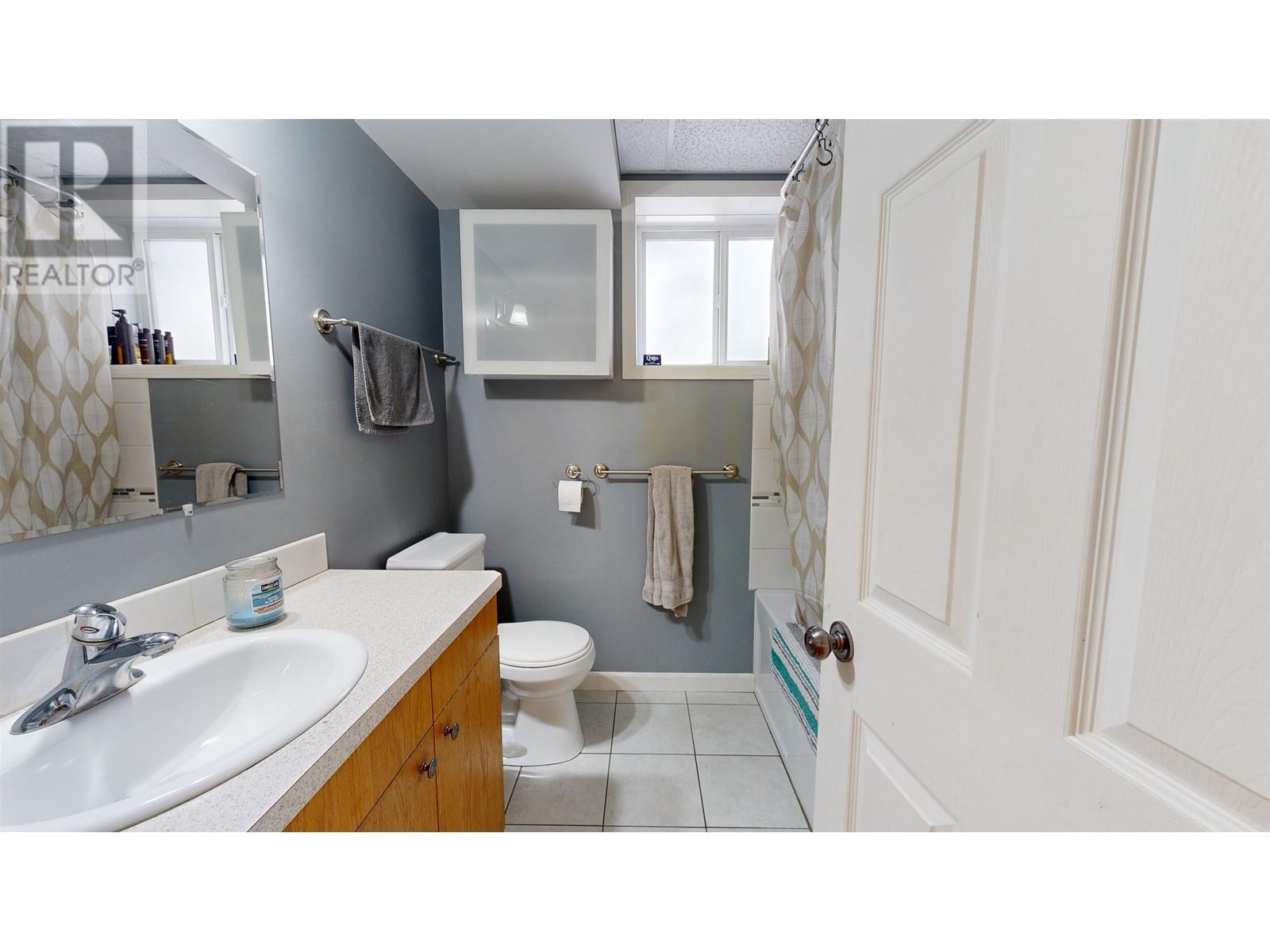 For sale 4838 KITWANGA DRIVE, 108 Mile Ranch, British Columbia V0K2Z0