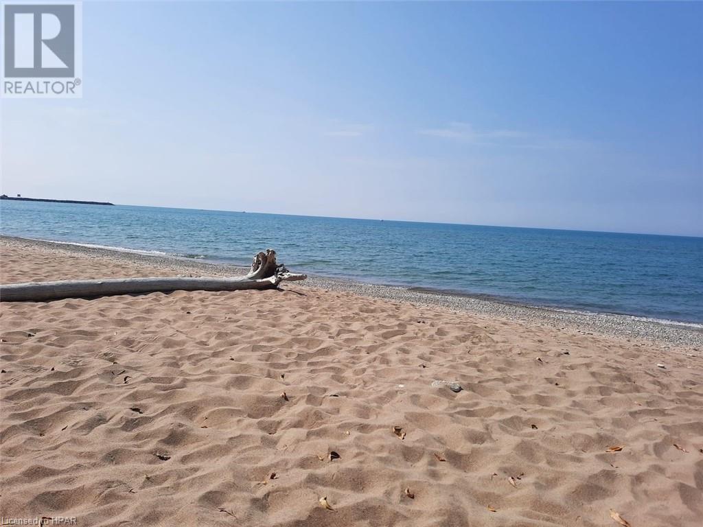 For sale 51 CHEROKEE Lane, Meneset, Ontario N7A3Y2 40568235 REALTOR.ca