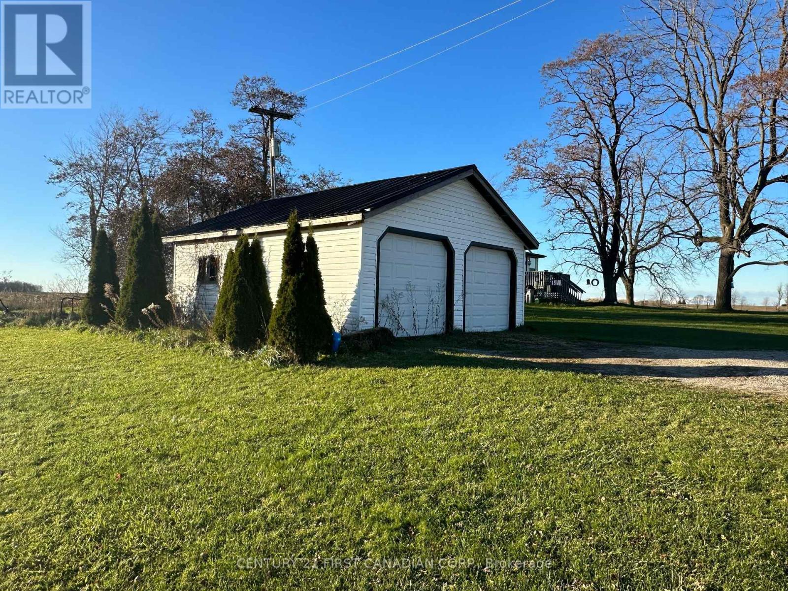 For sale 34095 GRANTON LINE, Lucan Biddulph, Ontario N0M1V0 X8213958