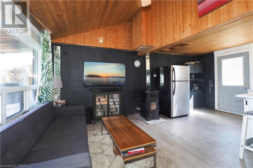 For sale 950 NINTH Street, Belwood Lake, Ontario N0B1J0 40567691