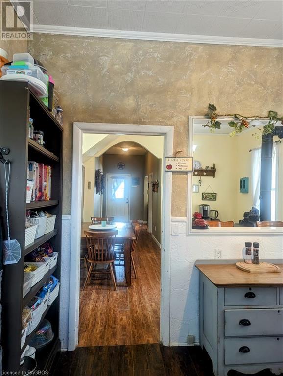 For sale 279 1ST AVE S, Chesley, Ontario N0G1L0 40555352 REALTOR.ca