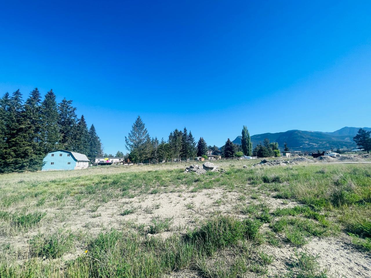 For sale Lot 16 FOXWOOD TRAIL, Windermere, British Columbia V0B2L2