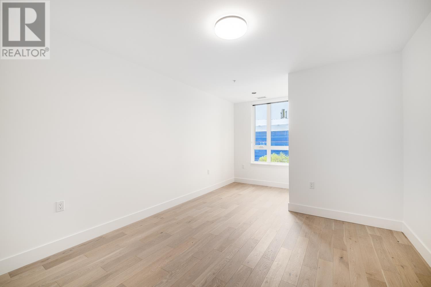 For sale 3986 DUMFRIES STREET, Vancouver, British Columbia V5N0J1