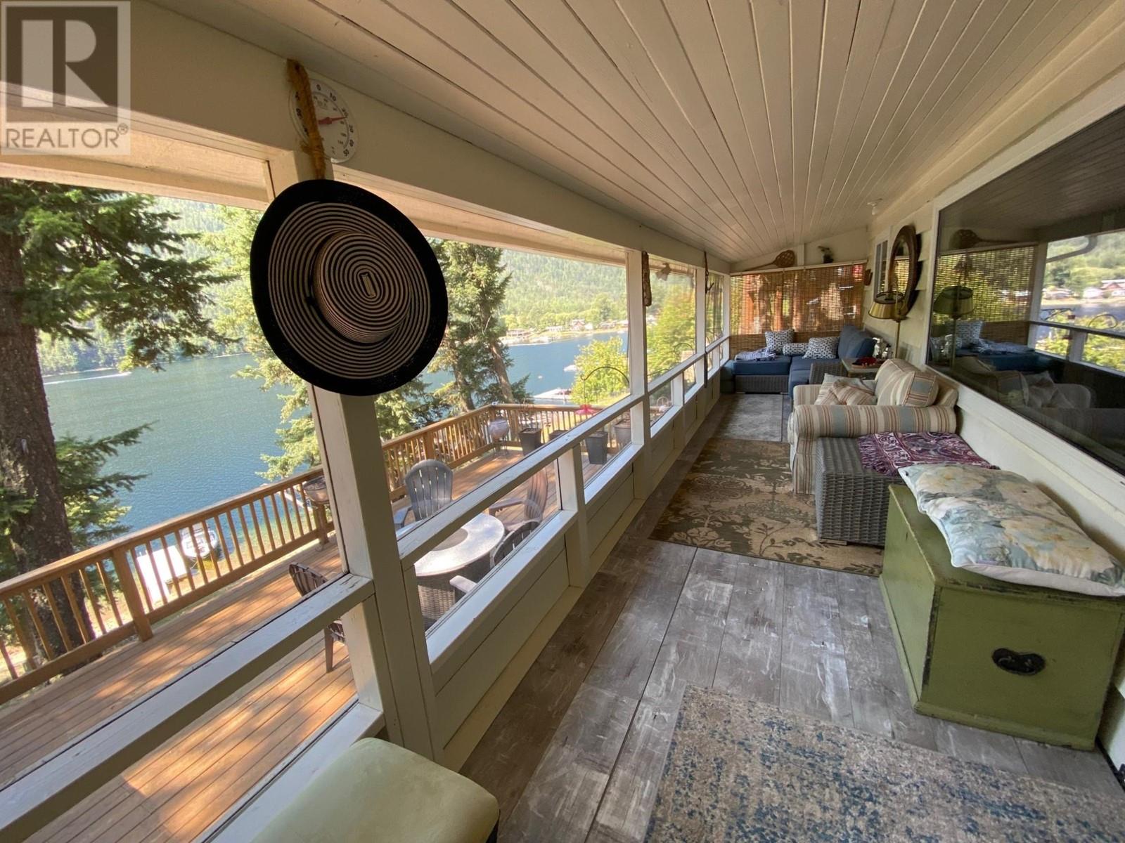 For sale 5472 AGATE BAY ROAD, Barriere, British Columbia V0E2E0 177624 REALTOR.ca