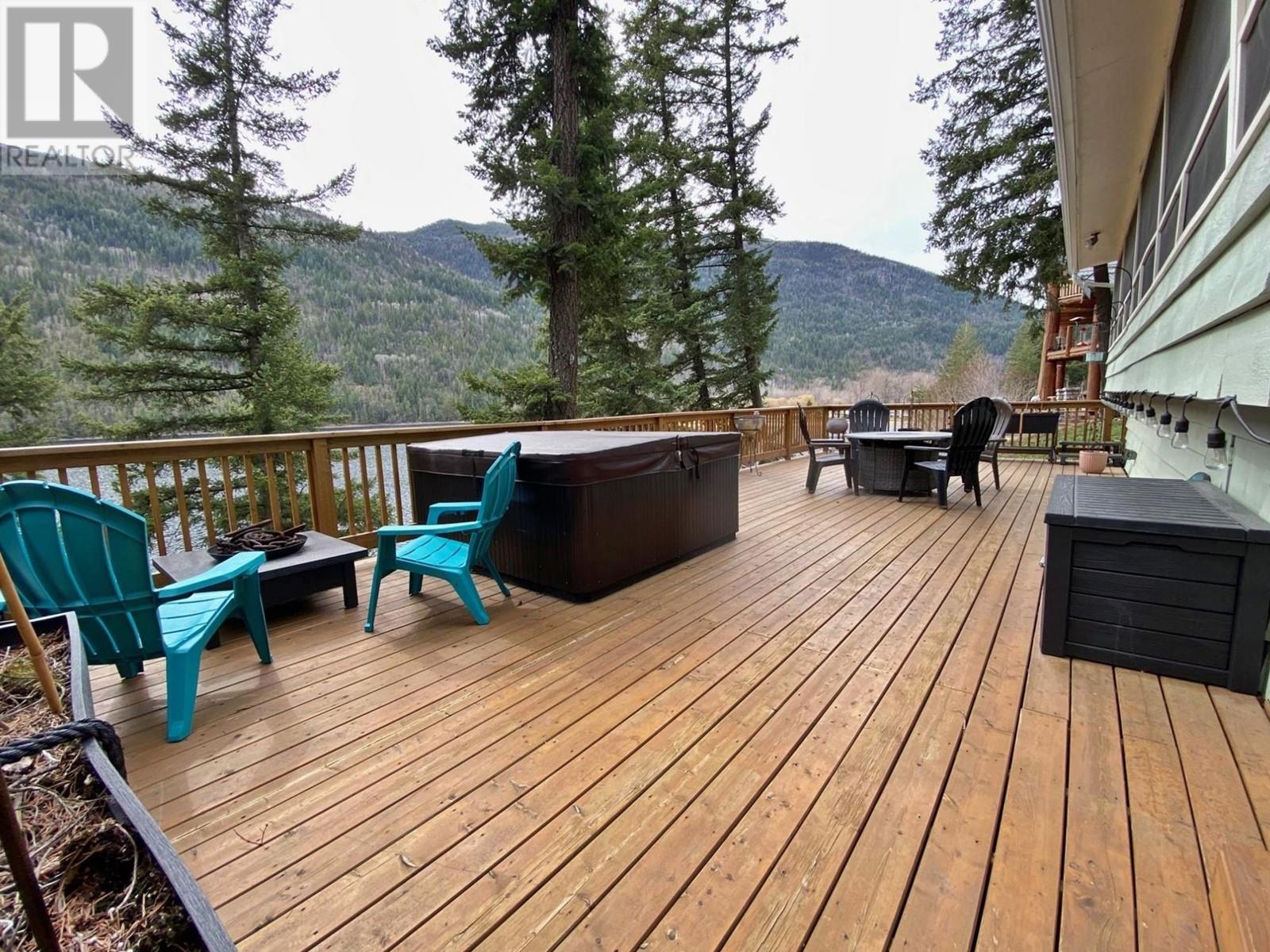 For sale 5472 AGATE BAY ROAD, Barriere, British Columbia V0E2E0 177624 REALTOR.ca