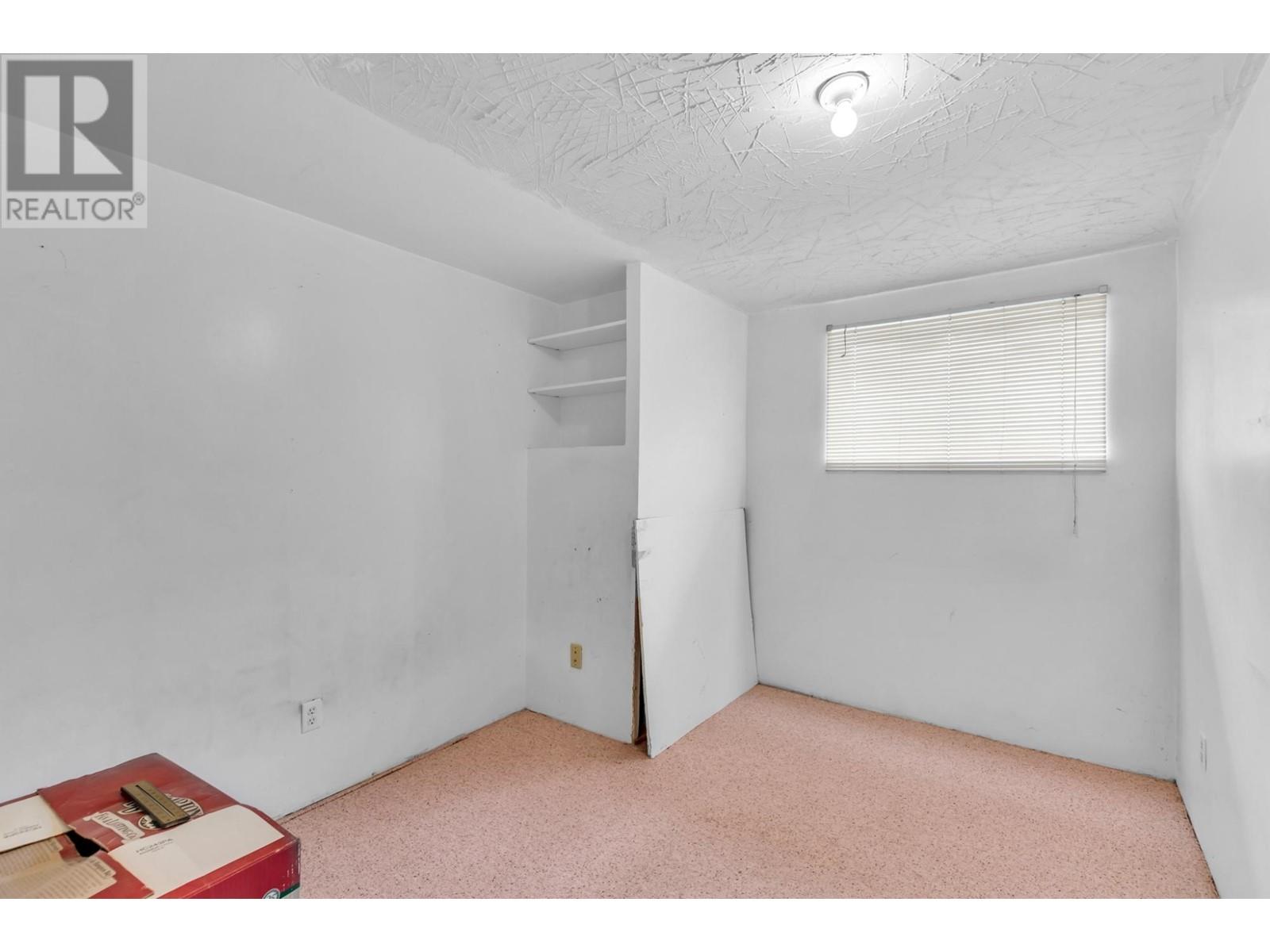 For sale 1590 HILLSIDE DRIVE, Kamloops, British Columbia 177672