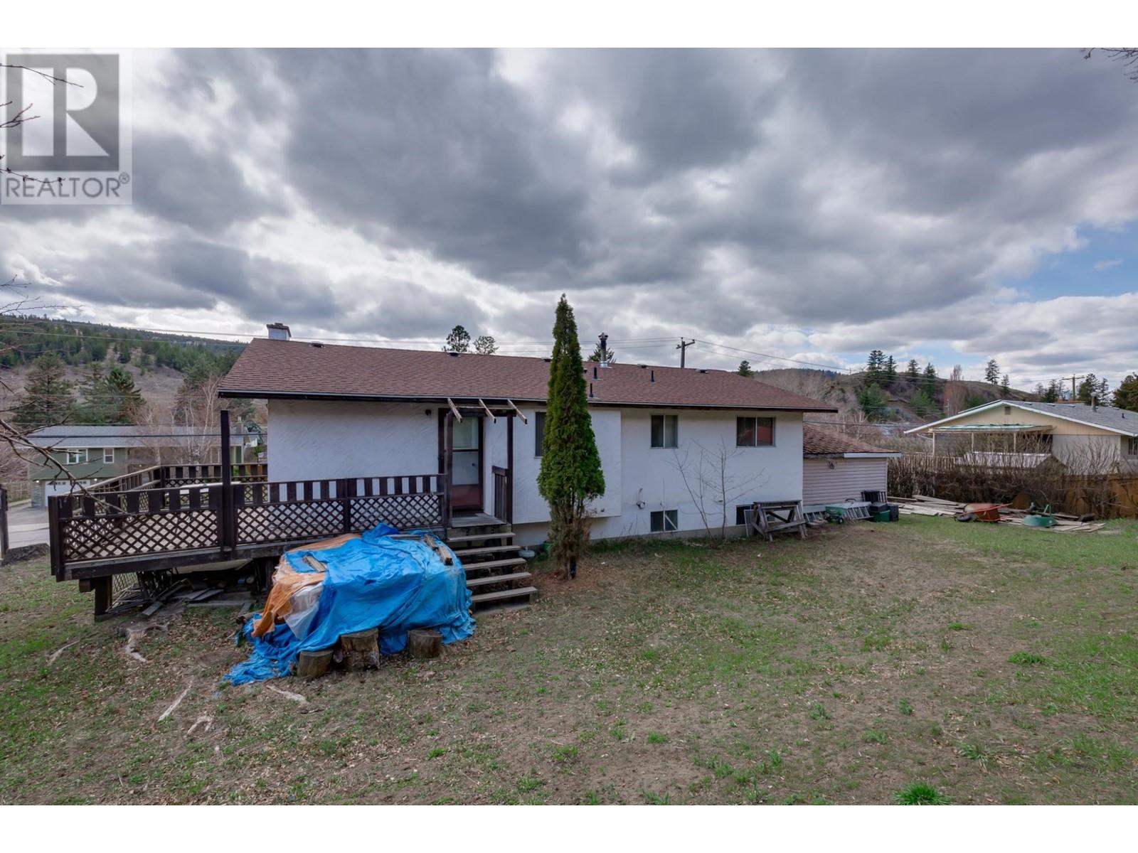 For sale 1590 HILLSIDE DRIVE, Kamloops, British Columbia 177672