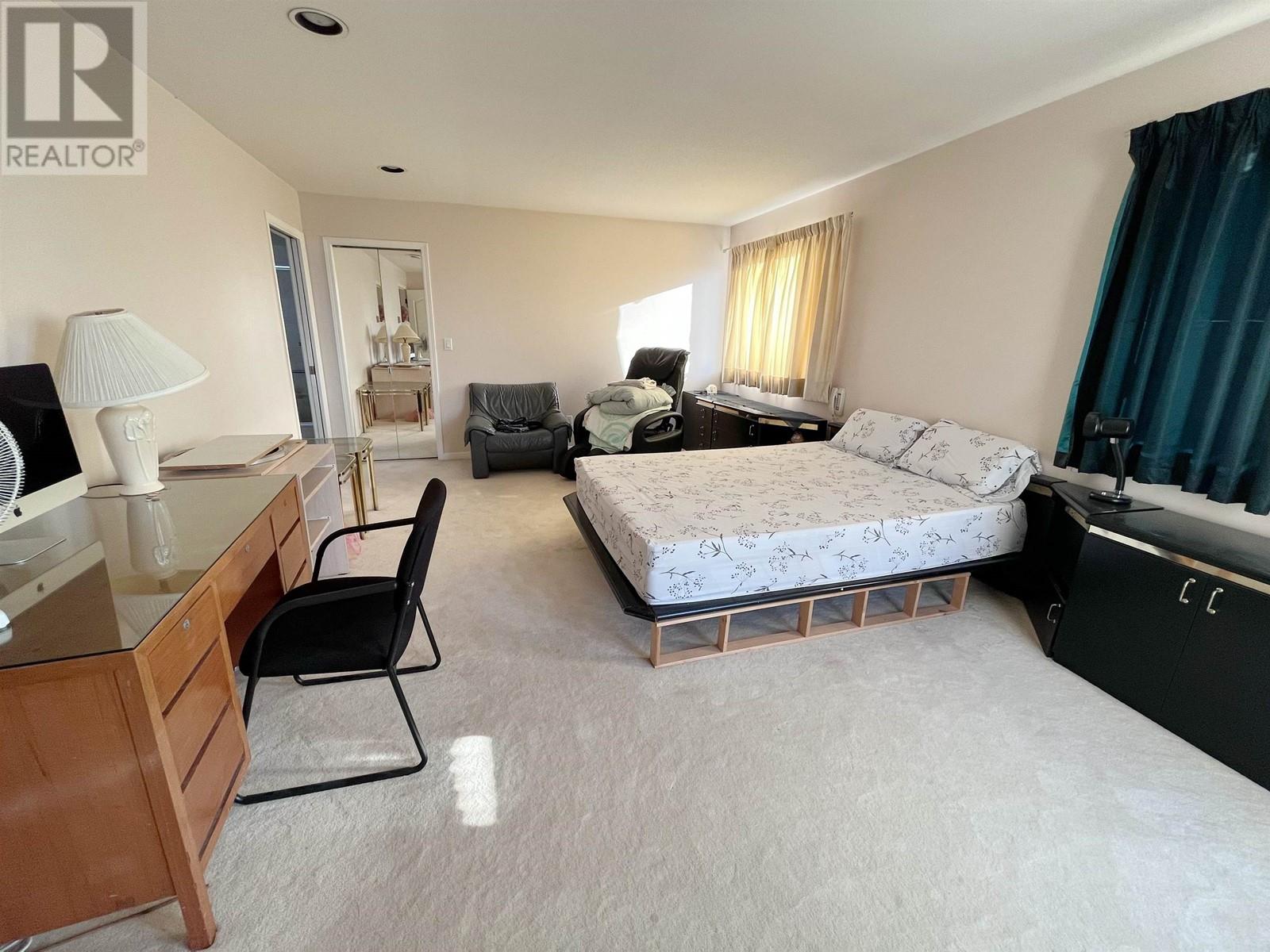 For sale 7688 MUIRFIELD DRIVE, Vancouver, British Columbia V5S2L6