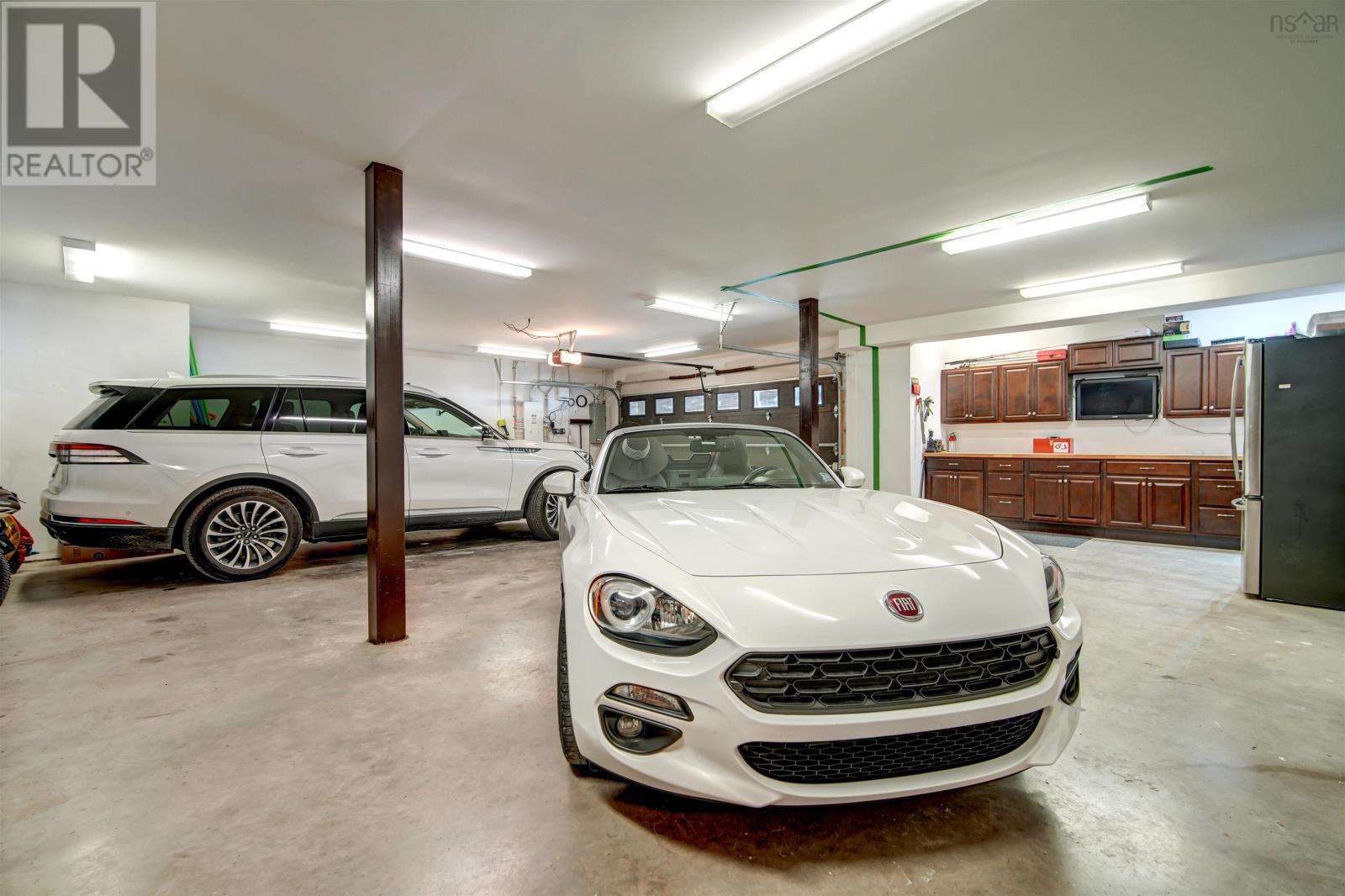 For sale 185 Fergusons Cove Road, Halifax, Nova Scotia B3V1L7