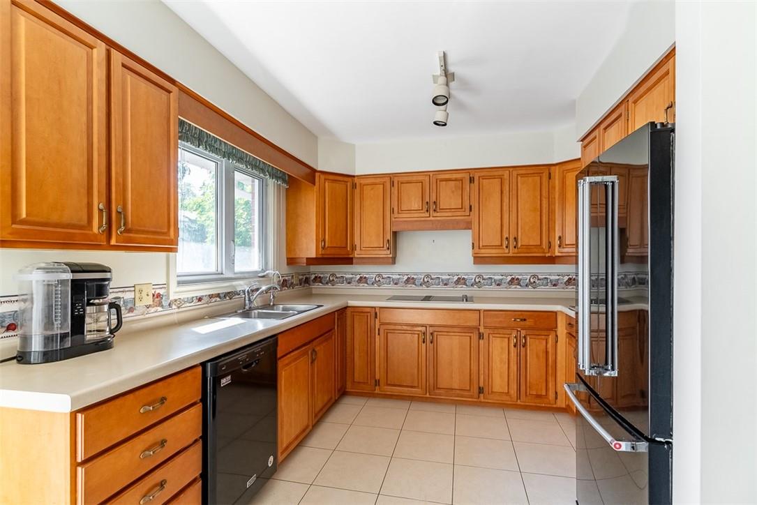 For sale 47 Winter Way, Brantford, Ontario N3T6G4 H4190126 REALTOR.ca