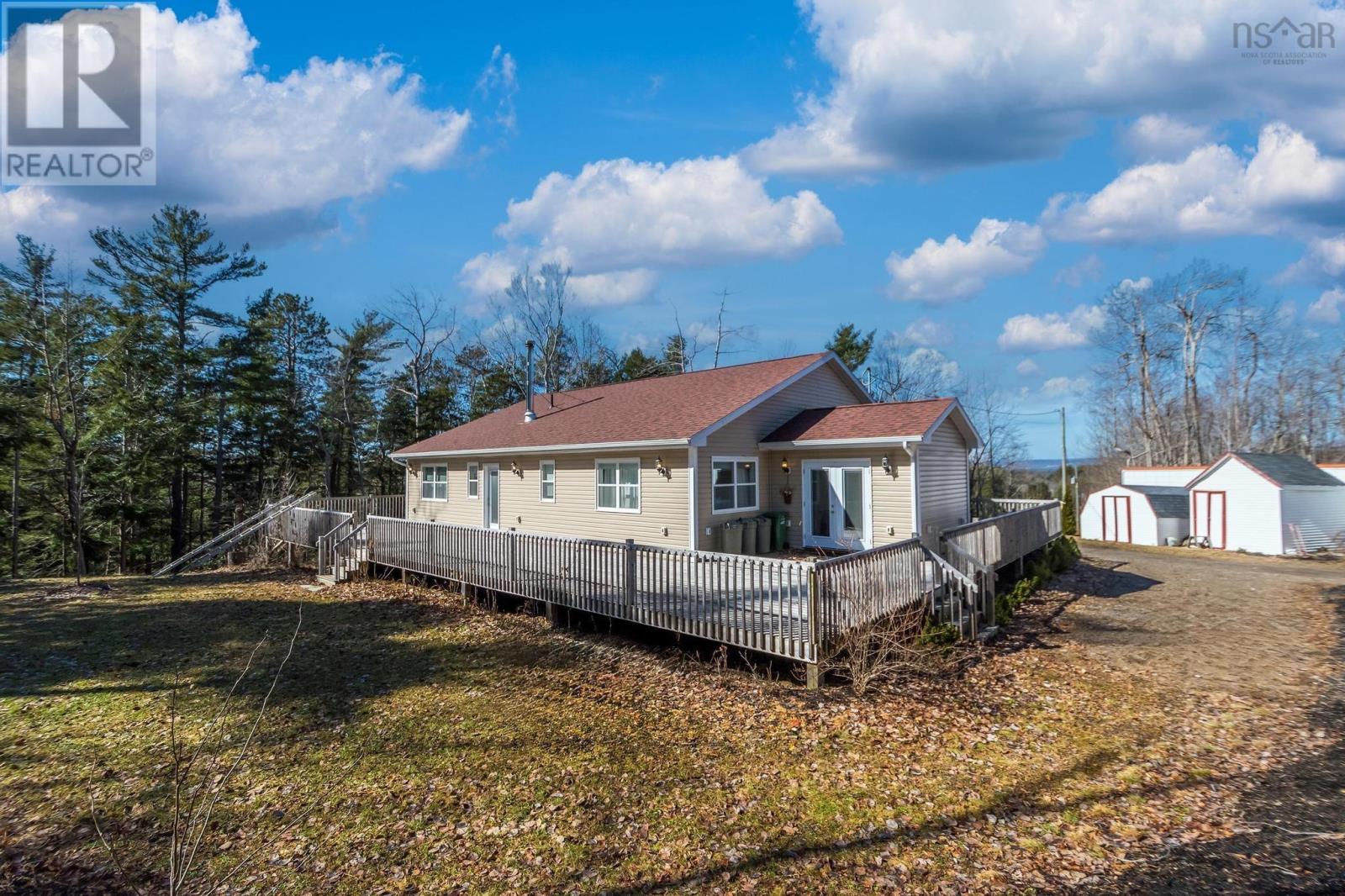 For sale 260 Harrington Road, Coldbrook, Nova Scotia B4R1C1