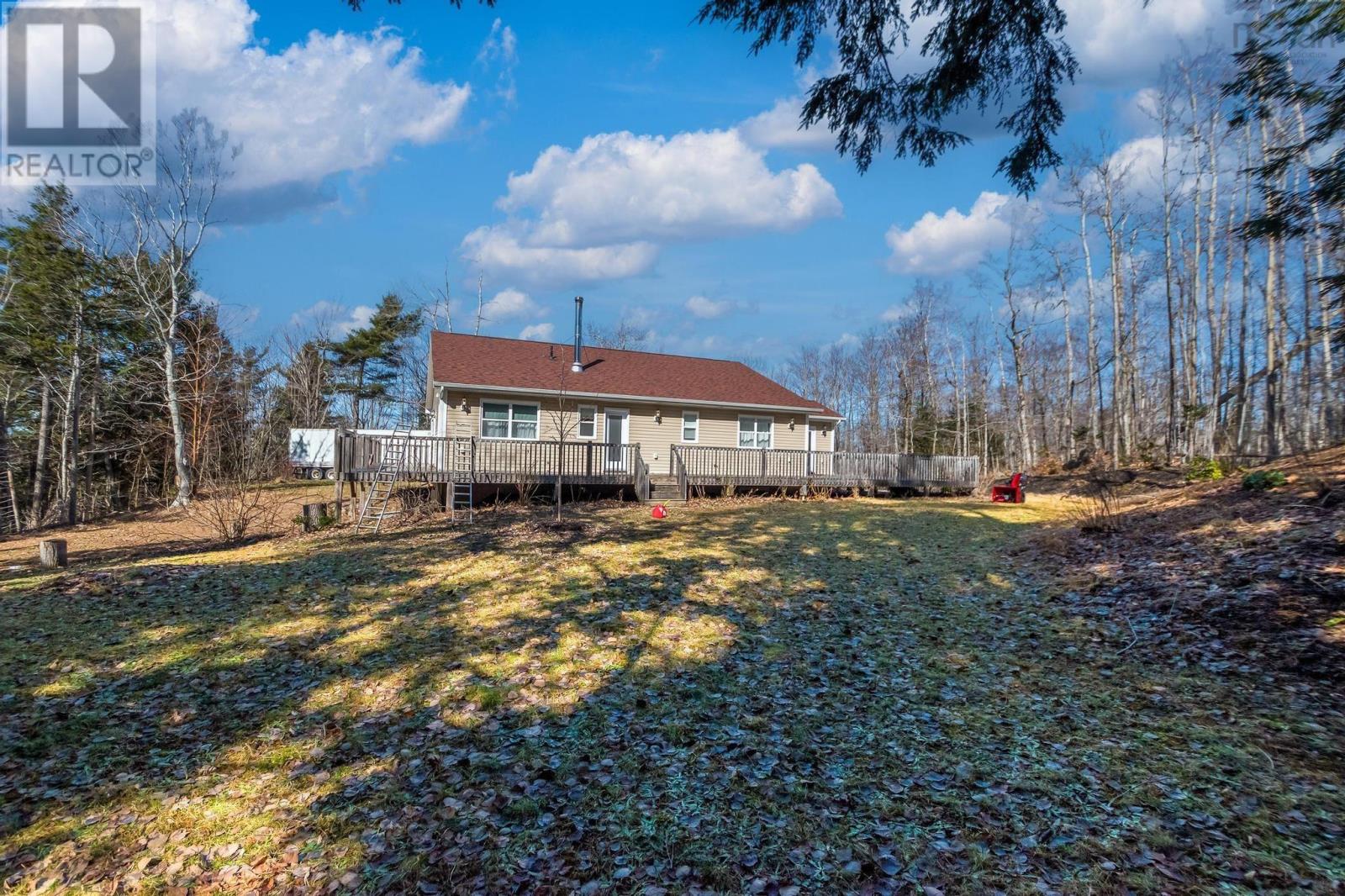 For sale 260 Harrington Road, Coldbrook, Nova Scotia B4R1C1