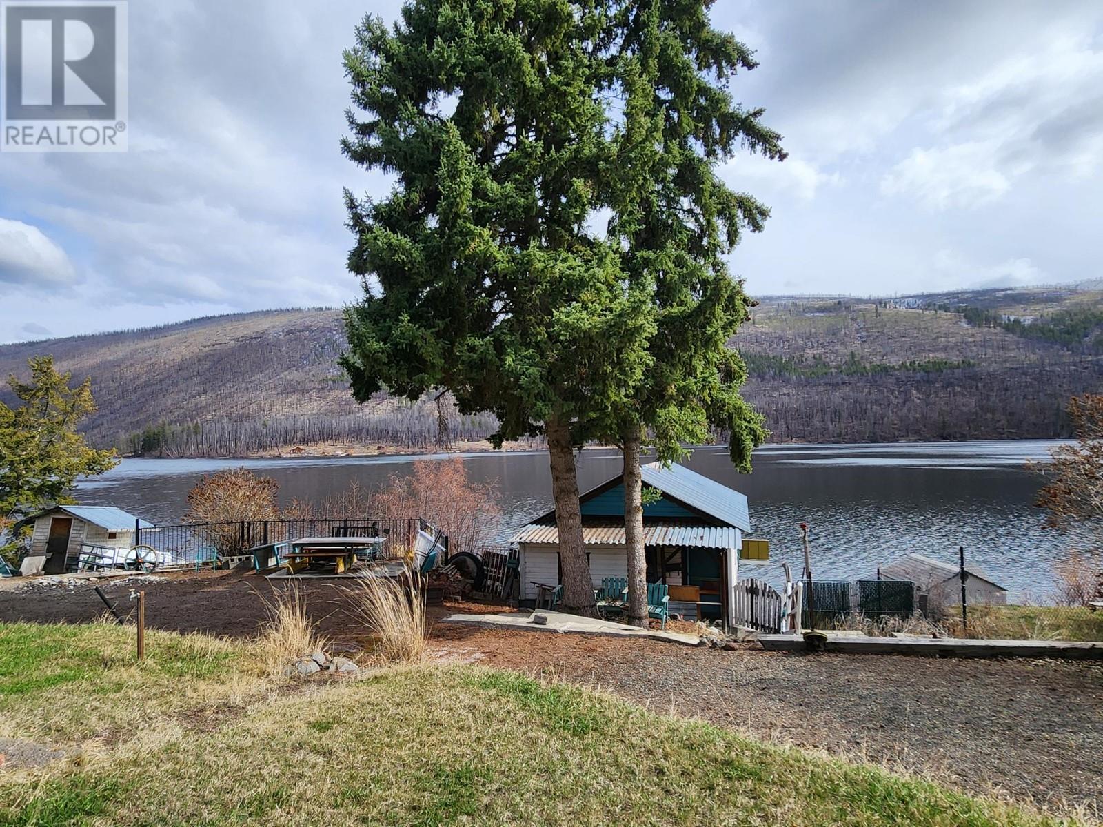 For sale 2424 LOON LAKE RD, Loon Lake, British Columbia 177711