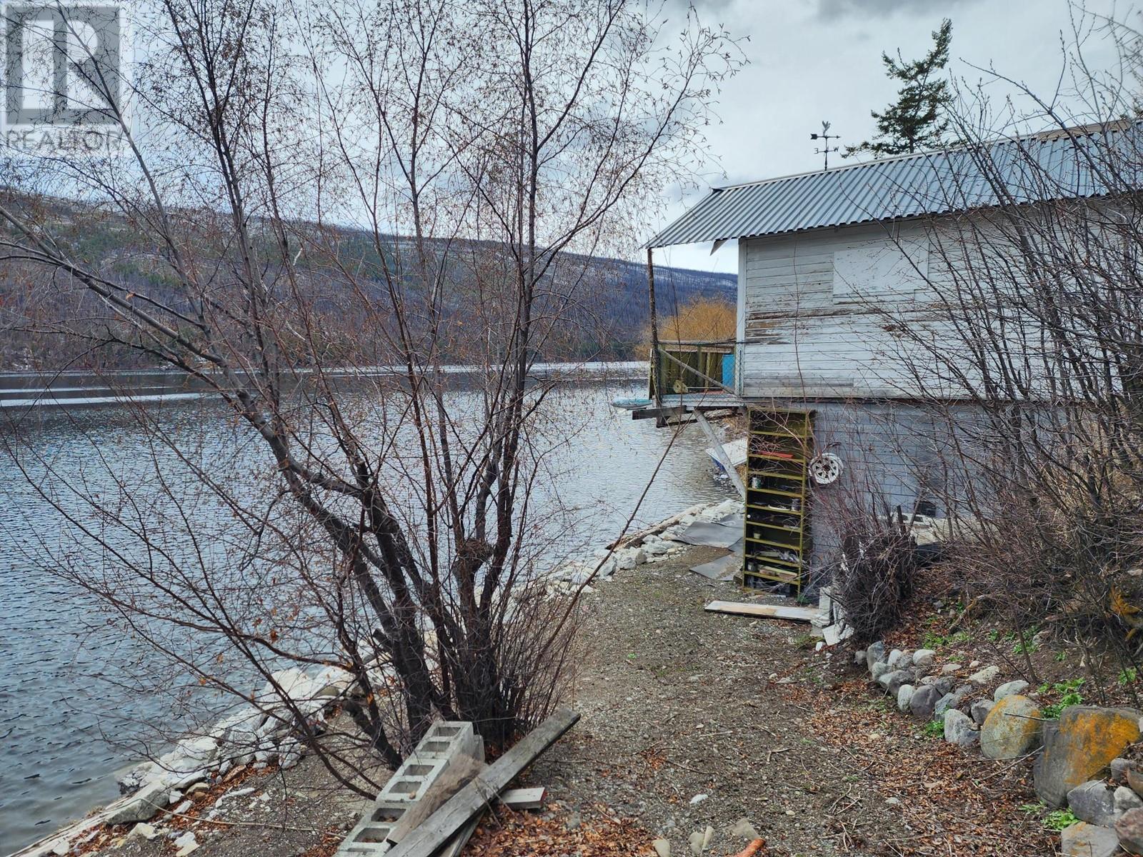 For sale 2424 LOON LAKE RD, Loon Lake, British Columbia 177711