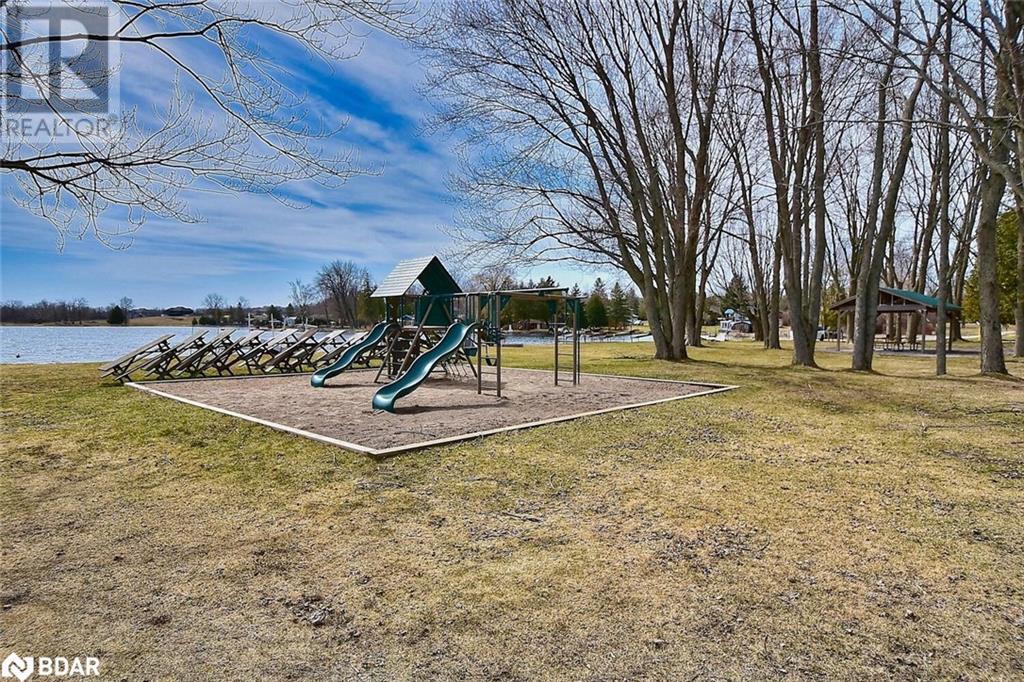 For sale 233 CROSBY Drive, Bobcaygeon, Ontario K0M1A0 40504868