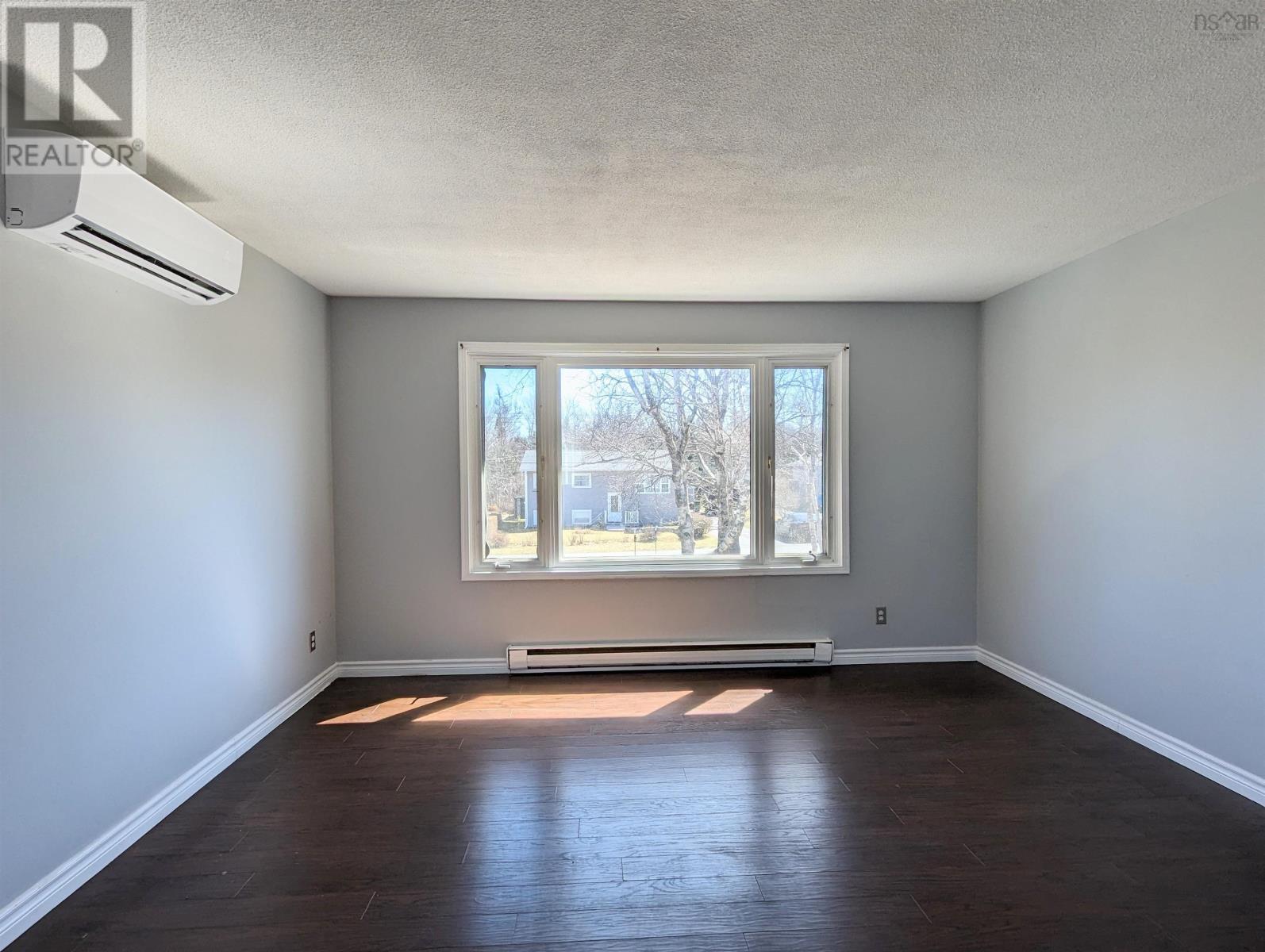 11 & 13 Parkmoor Avenue, Spryfield, Nova Scotia B3R1B4 REALTOR.ca