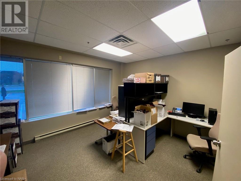 For rent 3550 SCHMON Parkway Unit 3, Thorold, Ontario L2V4Y6