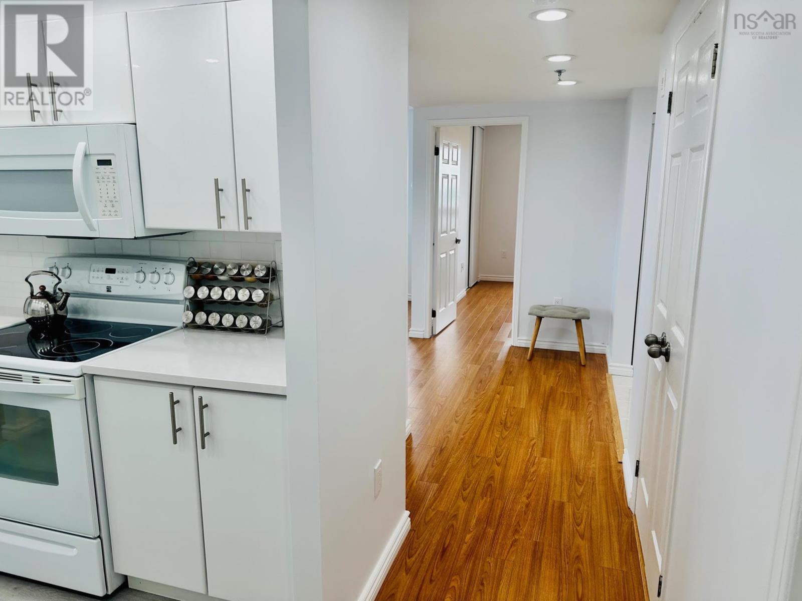 For sale 1012 30 Brookdale Crescent, Dartmouth, Nova Scotia B3A4T7