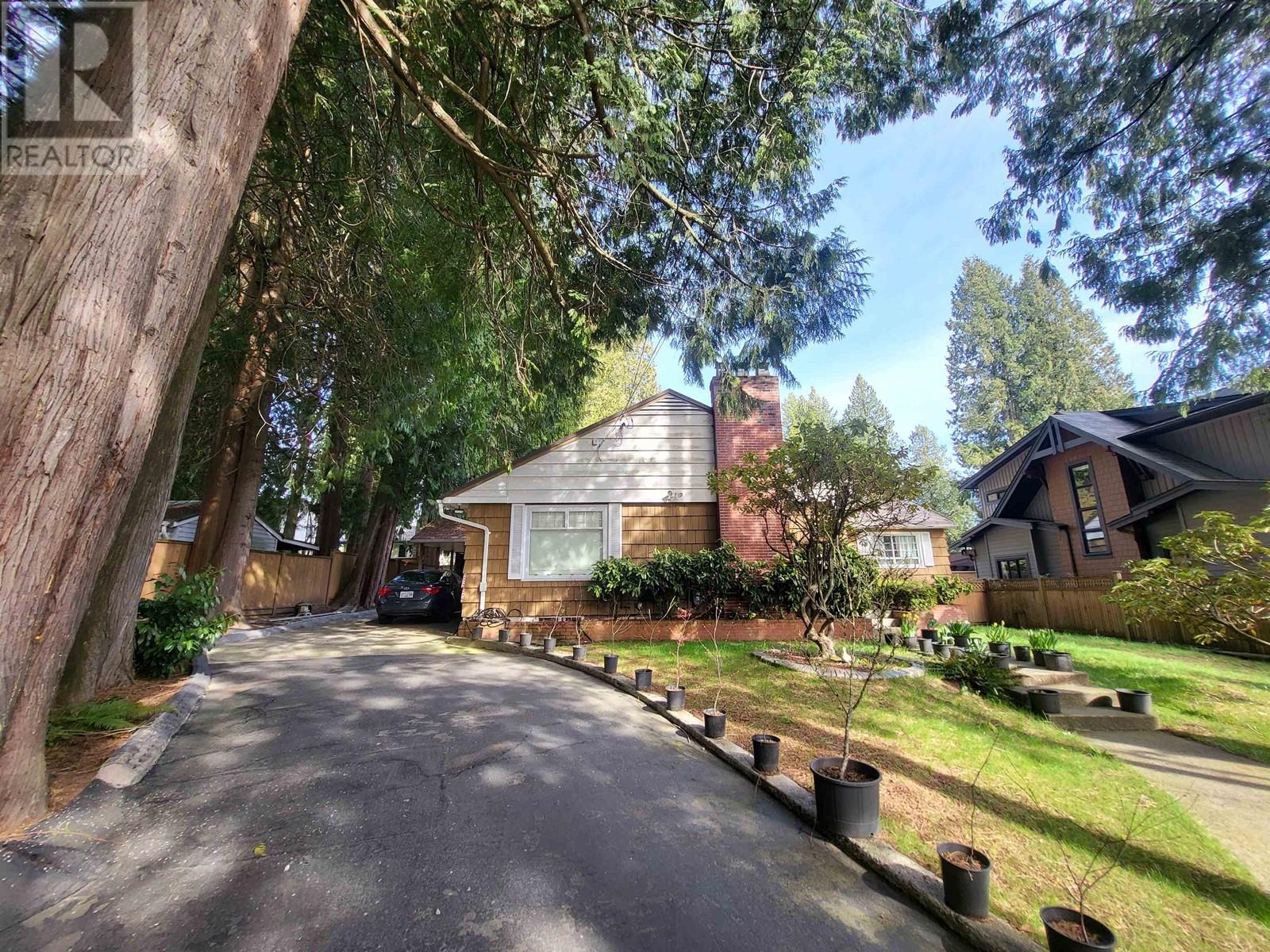 For sale 421 WALKER STREET, Coquitlam, British Columbia V3K4E4