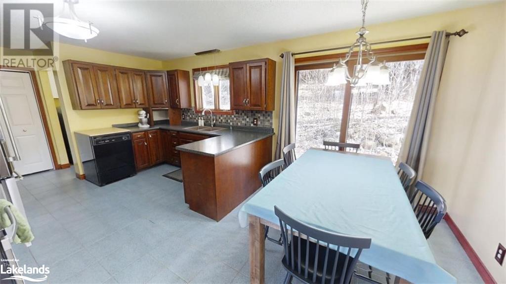 For sale 970 OLD MUSKOKA Road, Utterson, Ontario P0B1M0 40568089