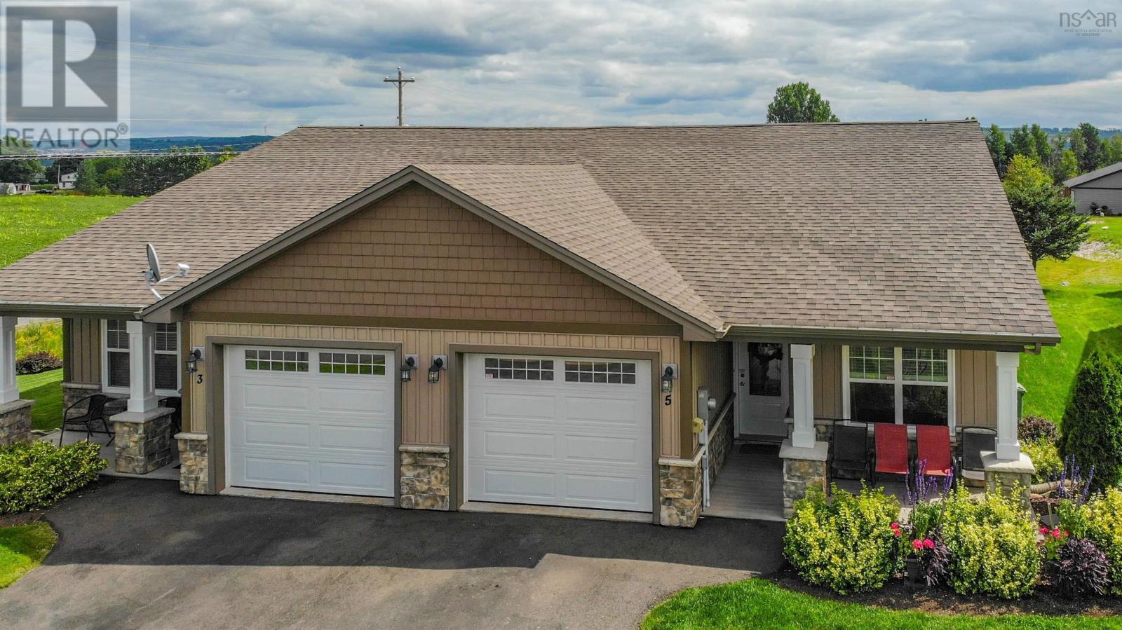 For sale 5 Leaside Court, Port Williams, Nova Scotia B0P1T0