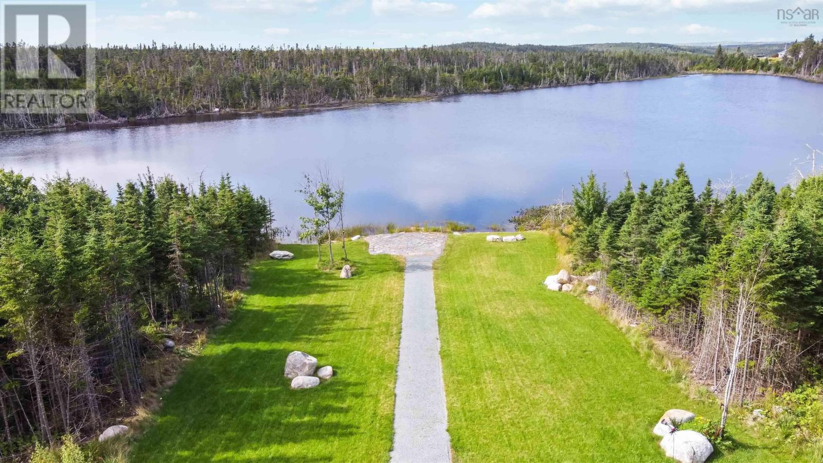 For sale 85 Oceanic Drive, East Lawrencetown, Nova Scotia B2Z1T6