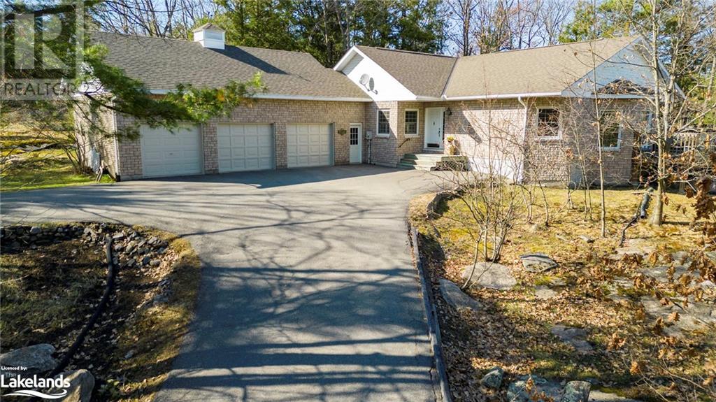 For sale 11 HUNT MEMORIAL Drive, Nobel, Ontario P2A2W9