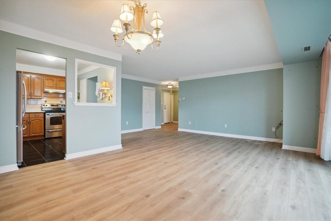 For sale 301 Frances Avenue, Unit 404, Stoney Creek, Ontario L8E3W6 H4190712 REALTOR.ca