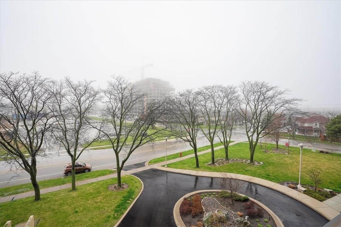 For sale 301 Frances Avenue, Unit 404, Stoney Creek, Ontario L8E3W6 H4190712 REALTOR.ca