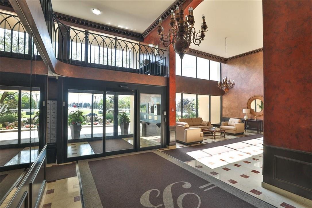 For sale 301 Frances Avenue, Unit 404, Stoney Creek, Ontario L8E3W6 H4190712 REALTOR.ca