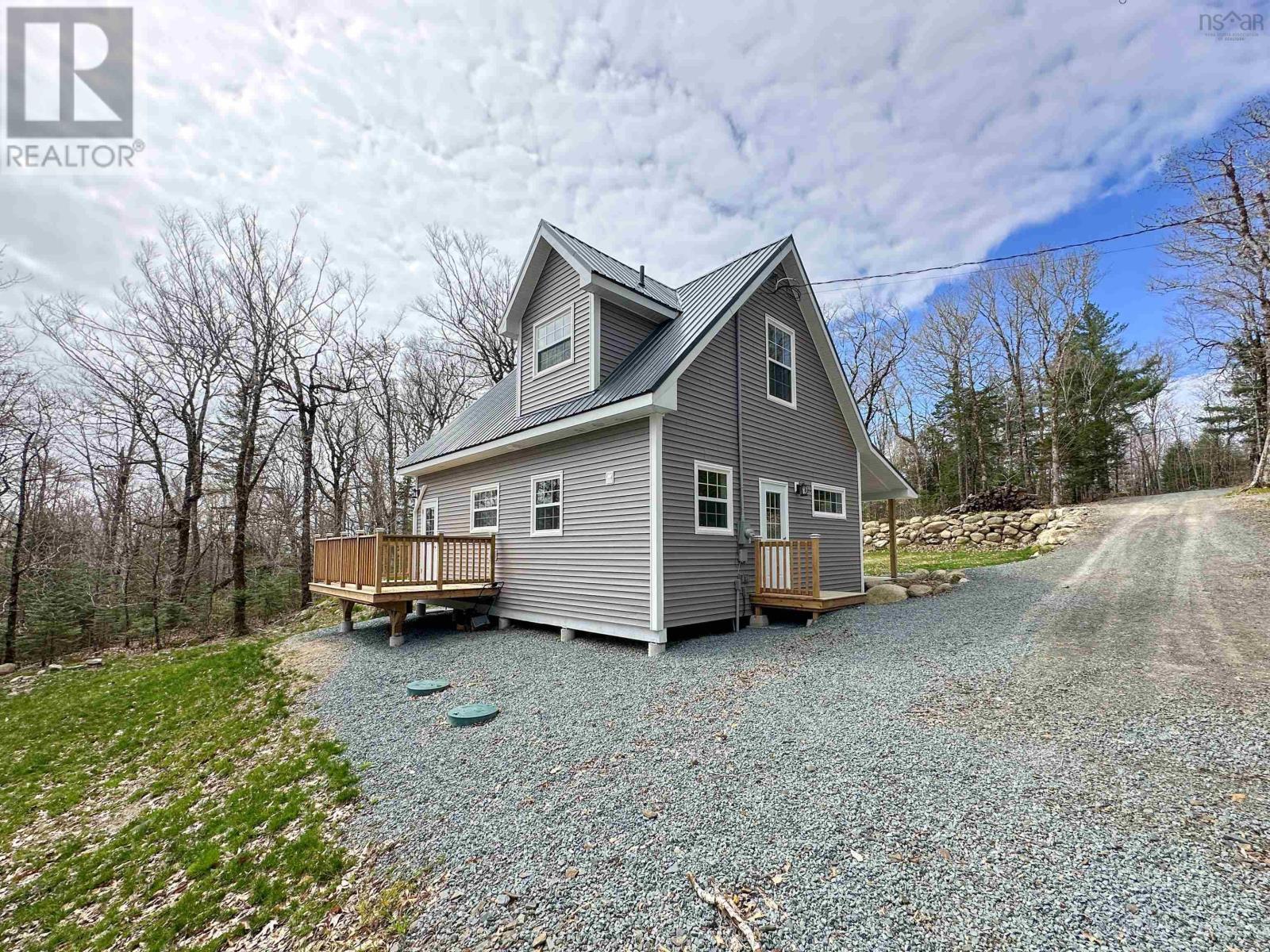 For sale 82 UHLMAN POINT Road, Molega North, Nova Scotia B0T1X0