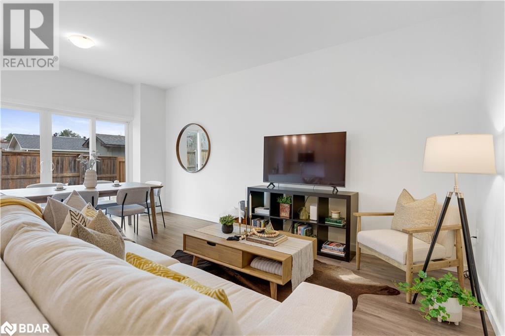 For sale 142 ATHABASKA Road, Barrie, Ontario L4N8E5 40571076